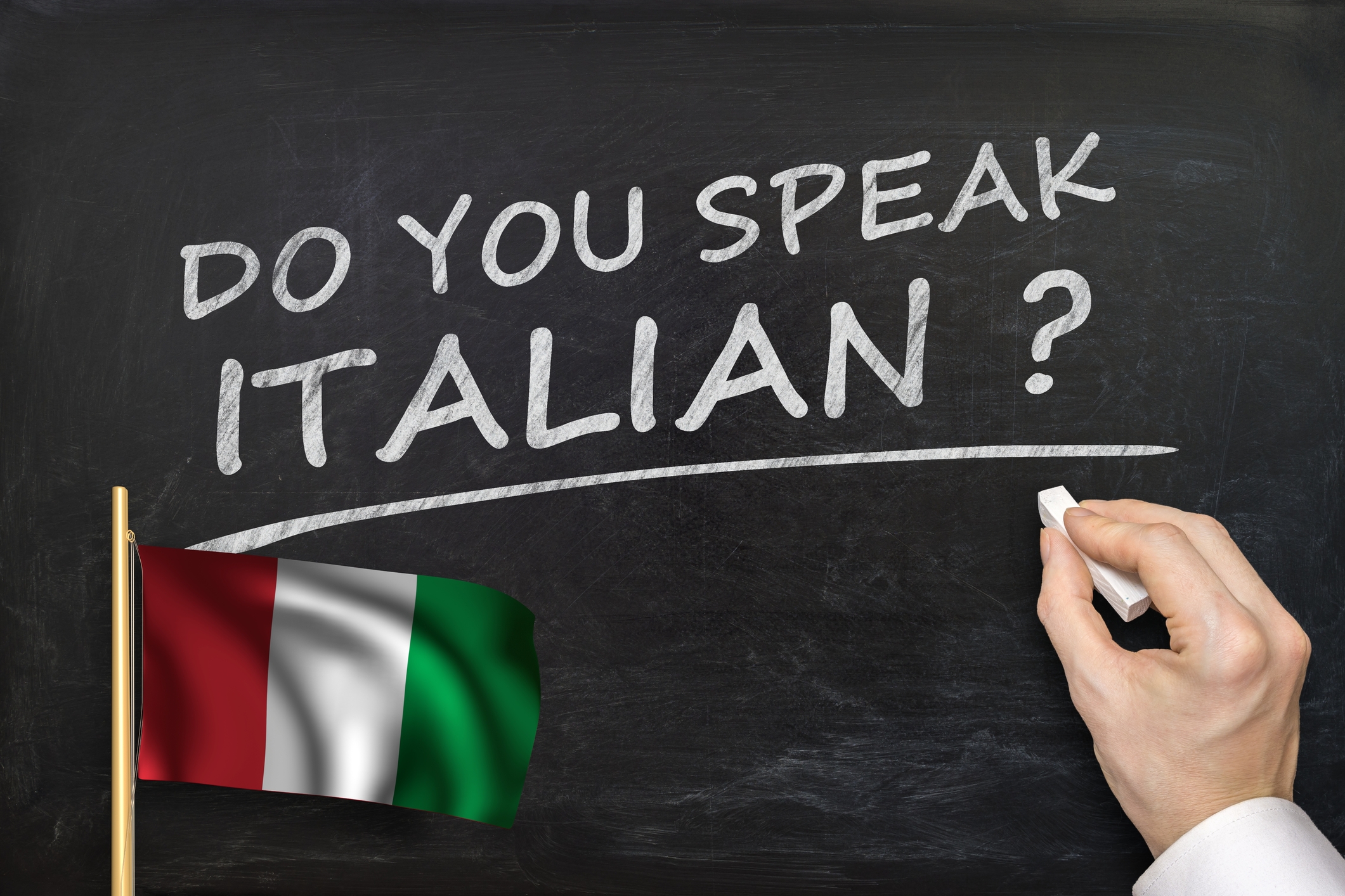 She speaks italian. Italian courses. Изучение итальянского. Изучение итальянского языка картинки. Speak Italian.