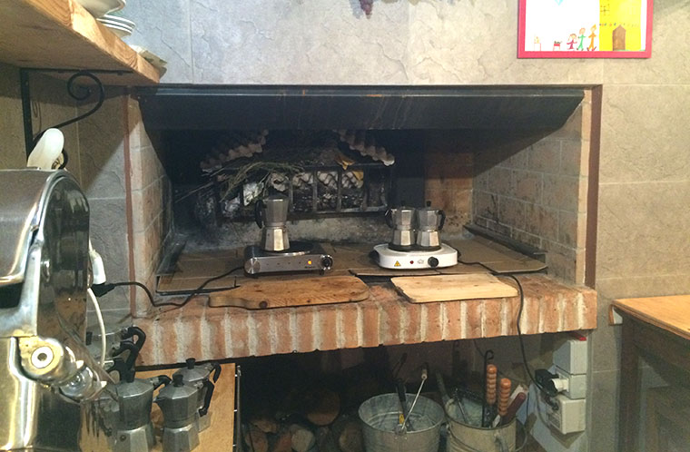 Coffe made from piastre, at the rustic osteria in Colfiorito
