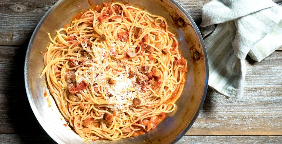 Spaghetti all’amatriciana | Photo: Copyright Nathan Hoyt/Forktales 2016