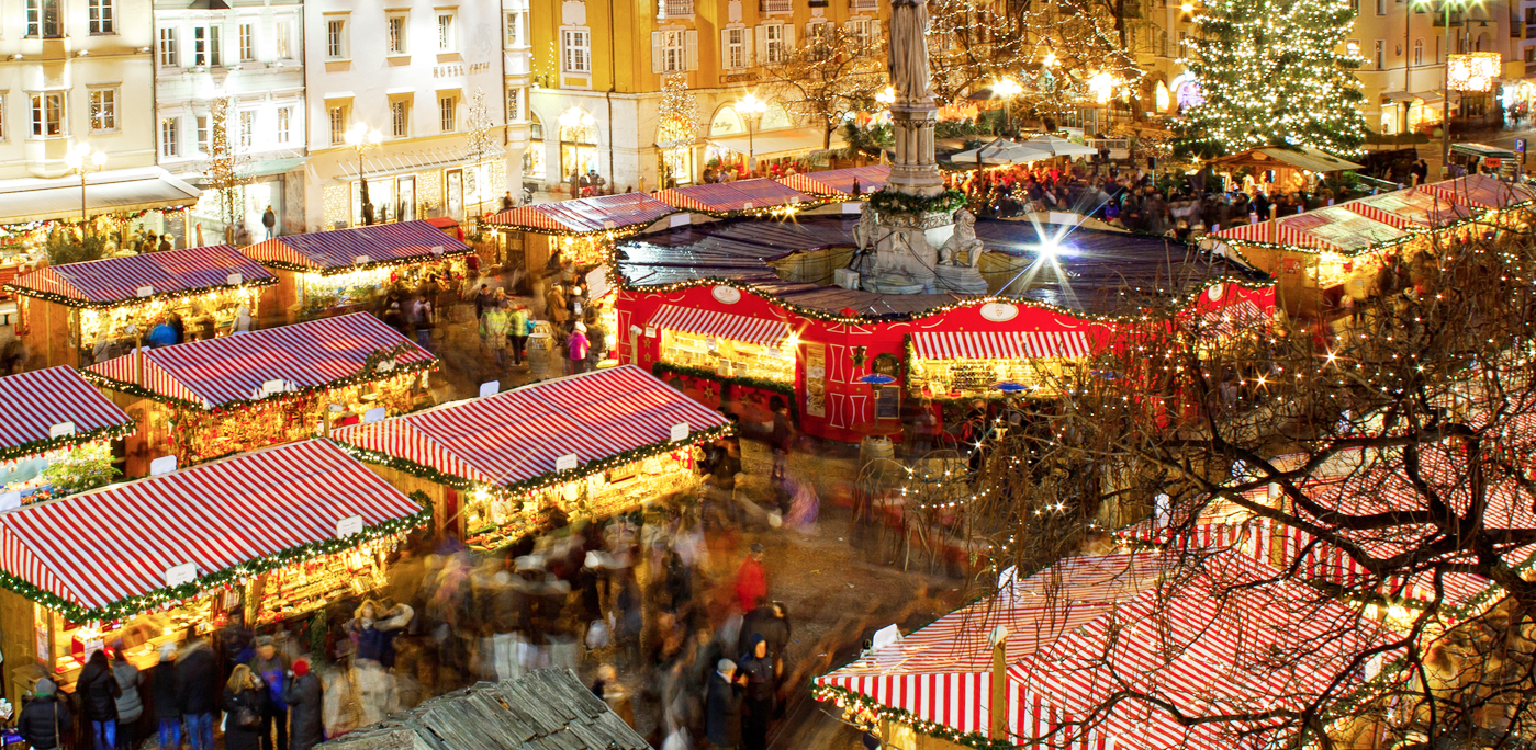 Christmas market in Bolzano with lights and decorations— Photo by AntonioGravante