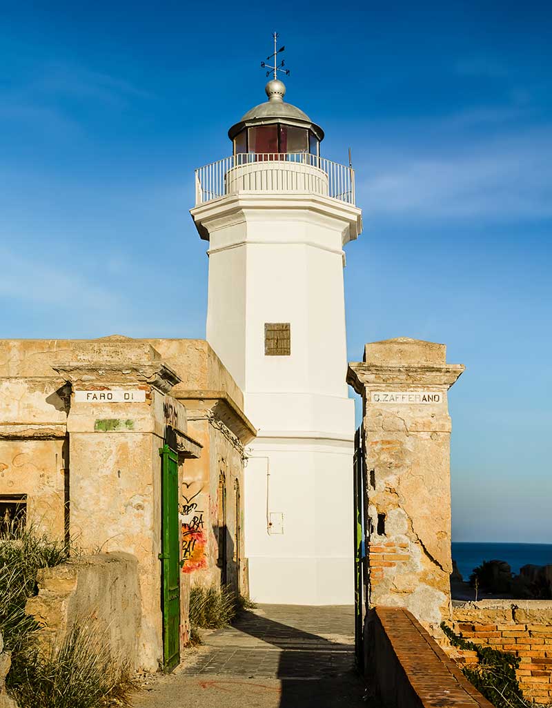 Italy’s lighthouses – new lights for old treasures | L'Italo-Americano