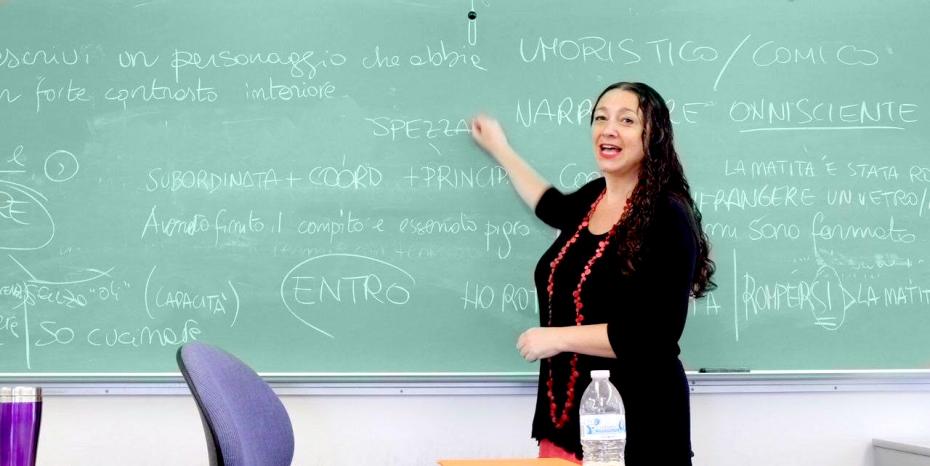 Gaia Capecchi teaching an Italian language class at Mills College. Photo courtesy of the Mills College Italian School staff