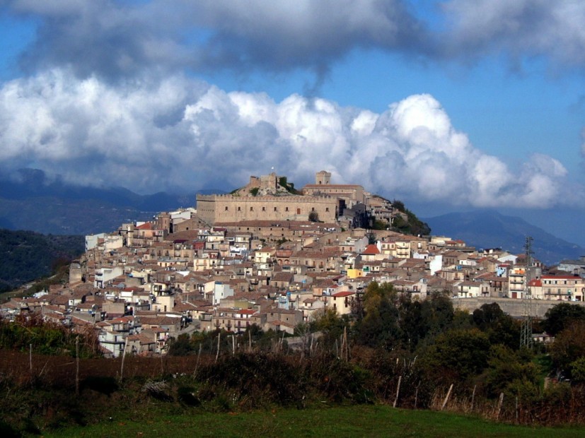 Montalbano Elicona is the most beautiful borgo in Italy | L'Italo ...