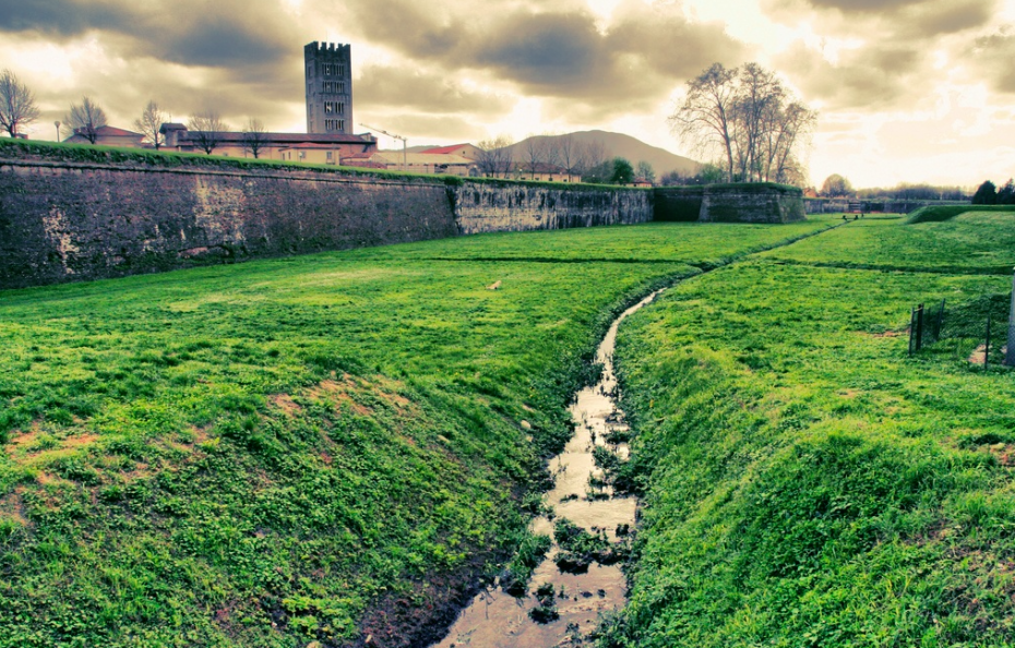 The walls of Lucca