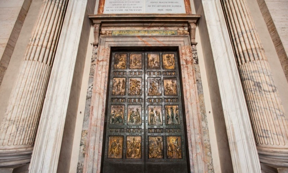 Pope Francis will open St Peter's Holy Door for Jubilee on December 8