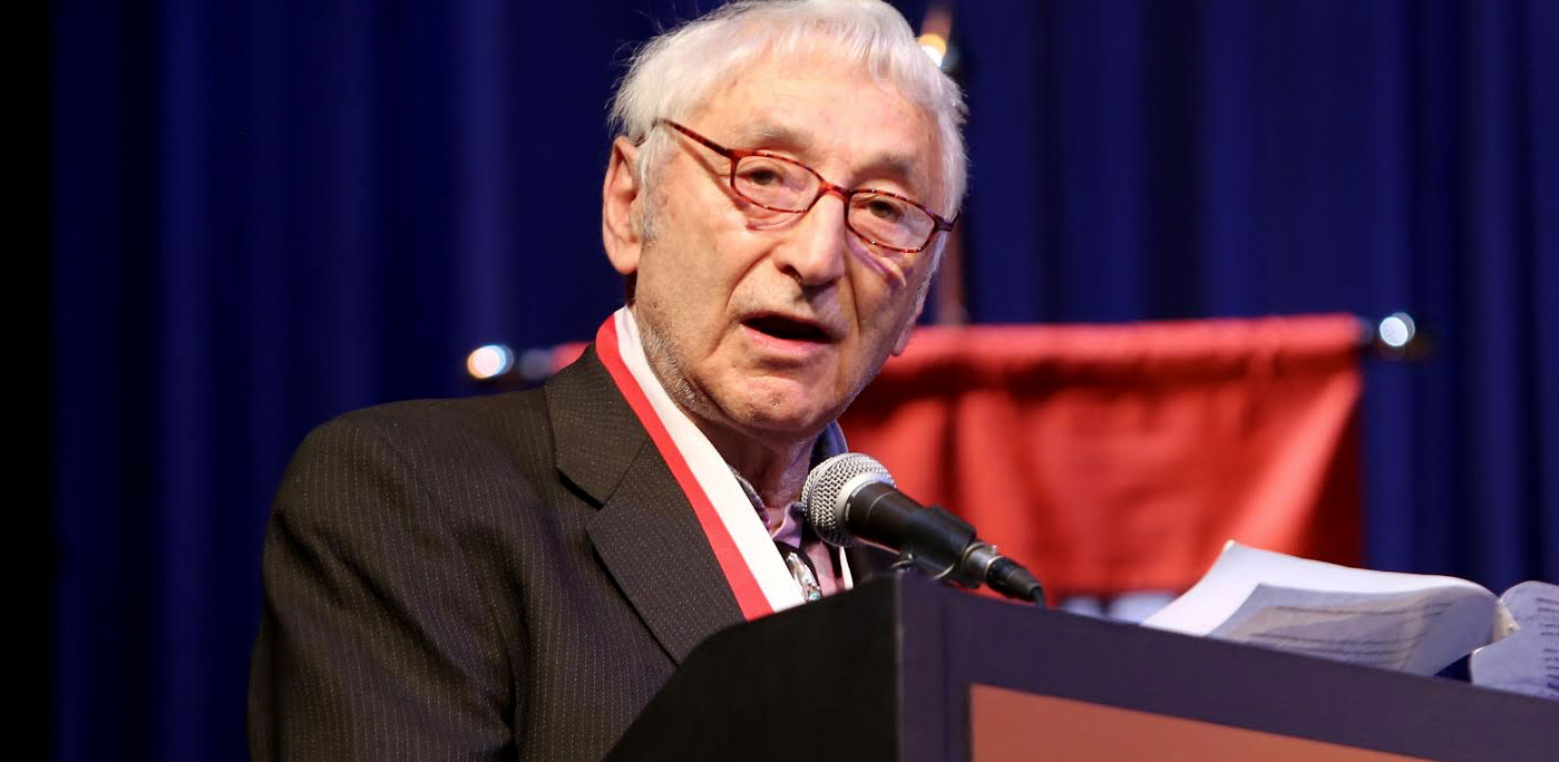 Shimon accepting NJIT award; Photo Credit: New Jersey Institute of Technology