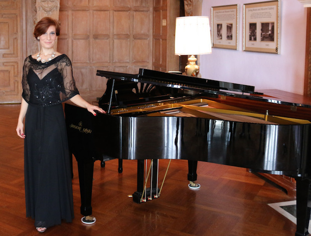 Music in the Mansion 2015, Italian soprano, Elisabetta Russo, Italian culture, Italian heritage, Italian american, Italian news, Italian traditions