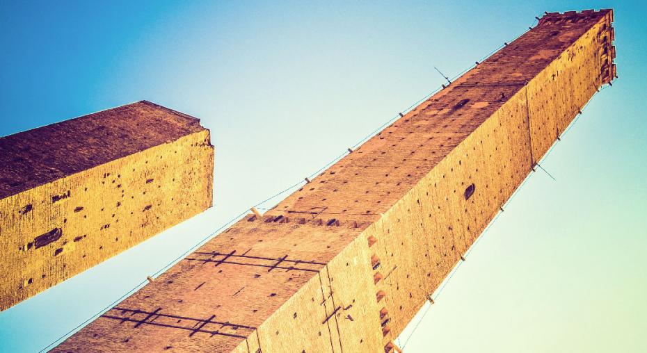 The Torre degli Asinelli and the Garisenda Tower (48 meters tall). Photo by scrisman