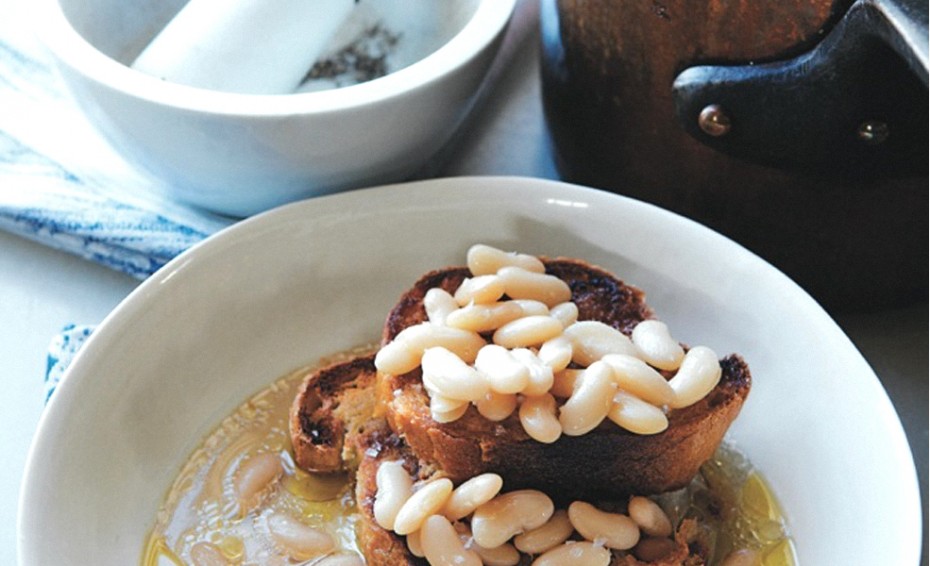 Zuppa Lombarda - Tuscan Bread and Bean Soup