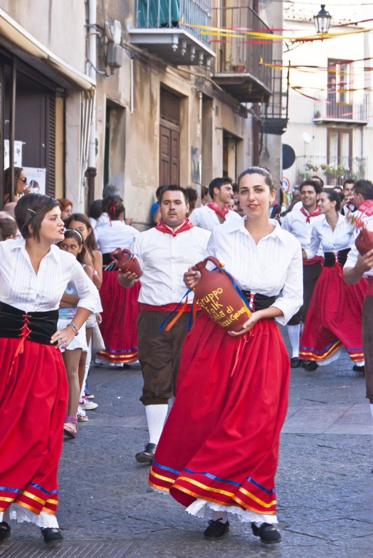 The People Of Sicily Years Ago L Italo Americano Italian