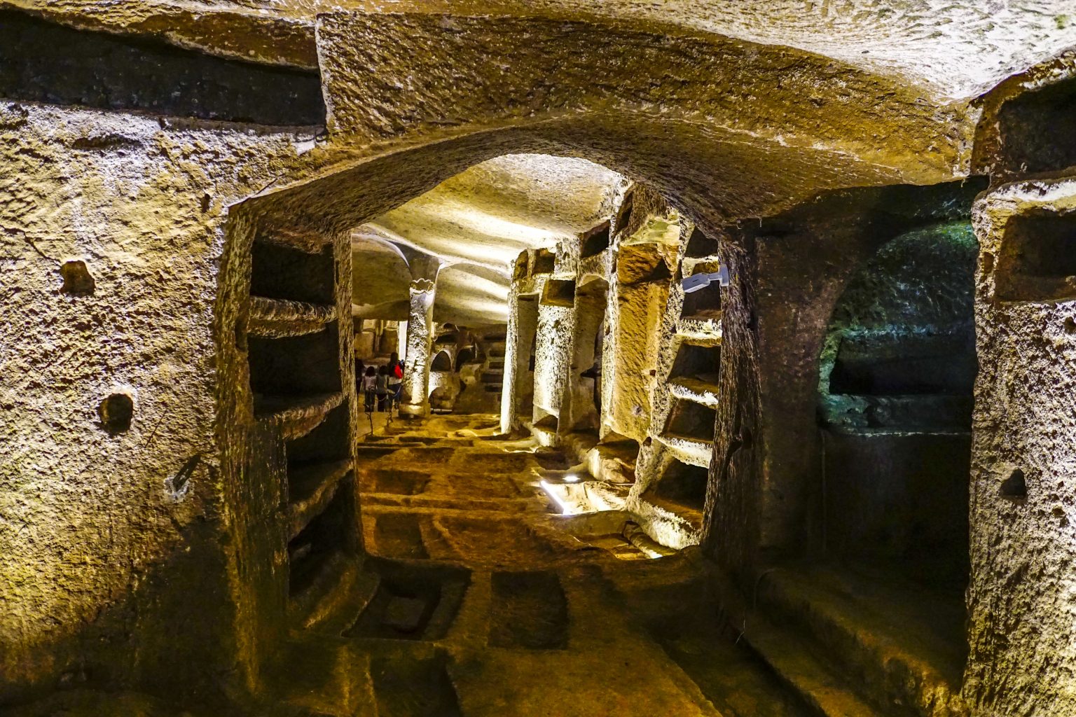 Naples Holy Underground The Catacombs Of San Gennaro L Italo   Dreamstime L 161878198 1536x1024 