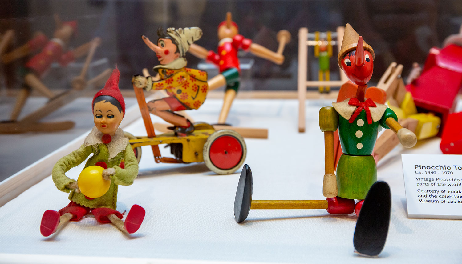 Joli Pinocchio vintage en bois artisanal – Luckyfind